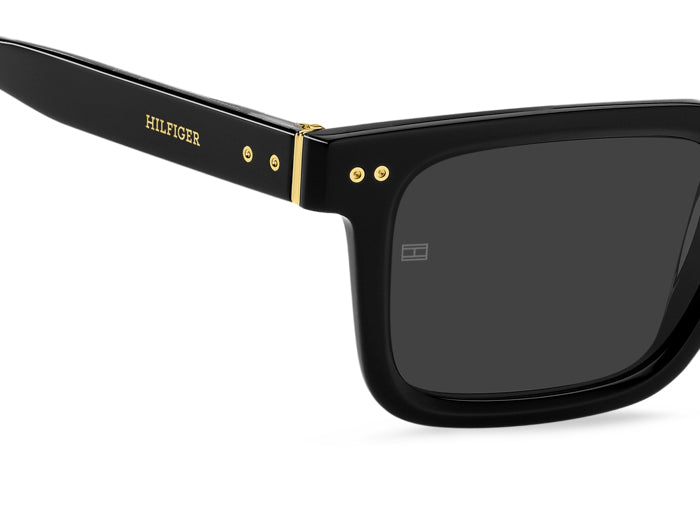 Tommy Hilfiger Modern Rectangular Sunglasses