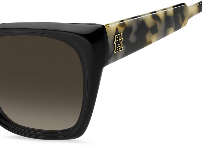 Tommy Hilfiger Cat-Eye Sunglasses